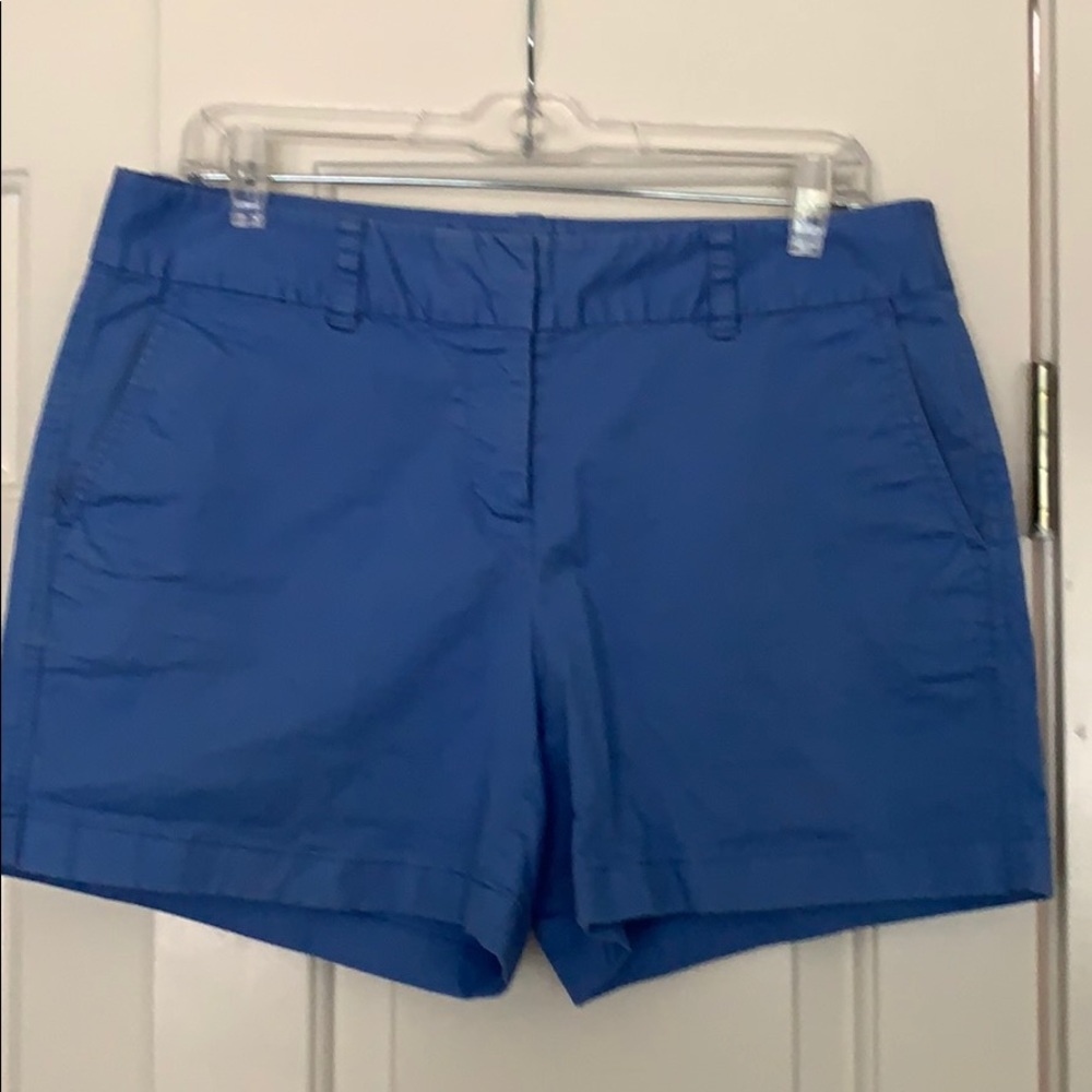 Women’s vineyard vines shorts